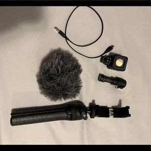 RODE vlogging kit brand new